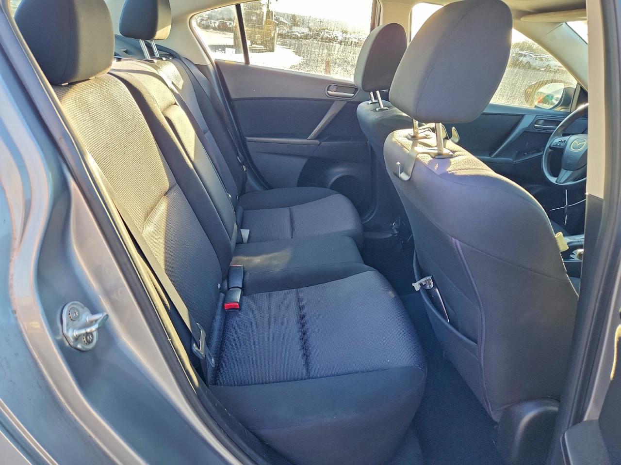 2010 MAZDA 3 I photo 10
