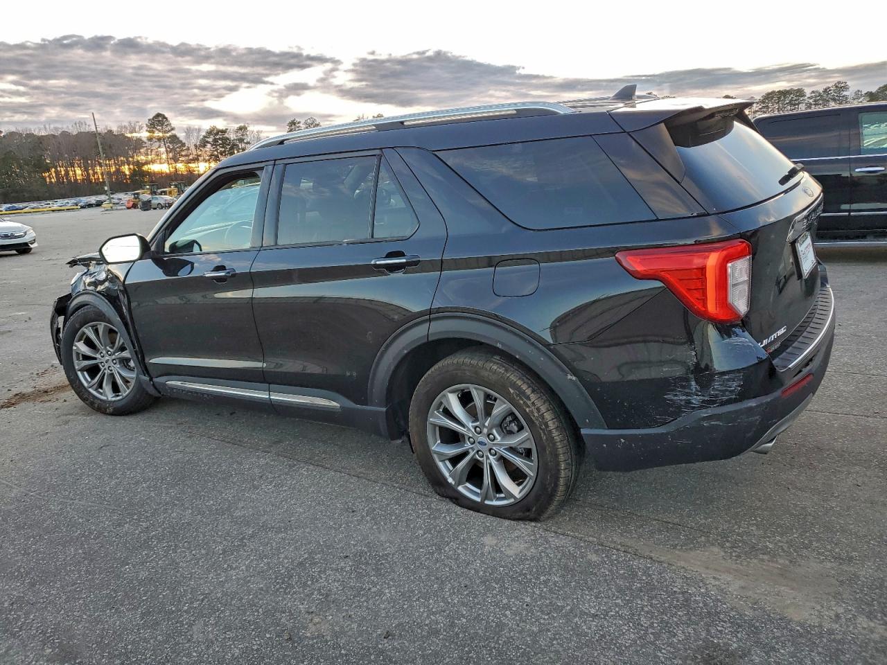 2023 FORD EXPLORER LIMITED photo 2