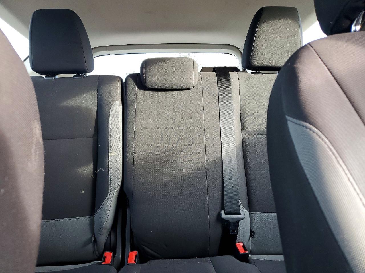 2015 FORD ESCAPE S photo 19