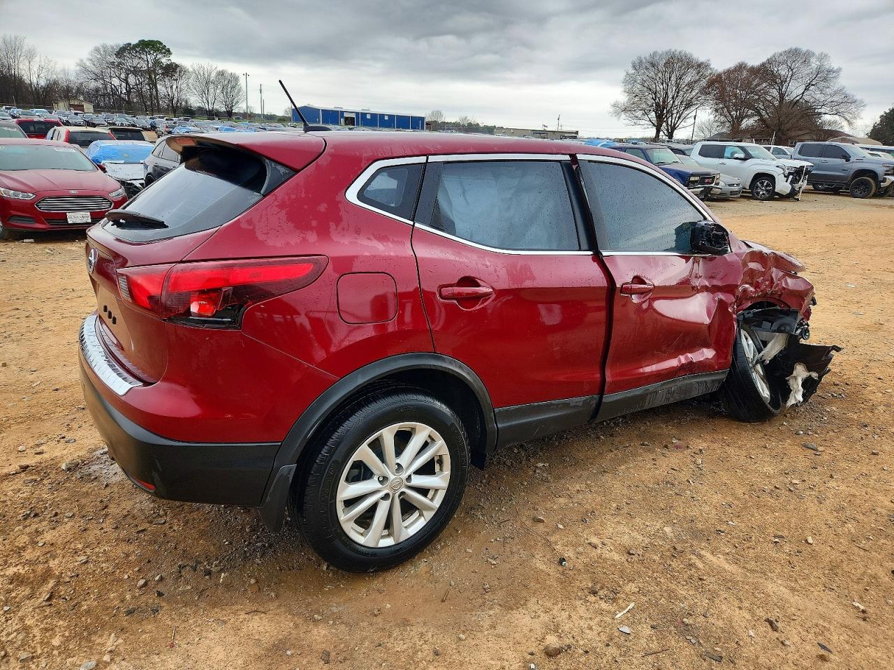 2019 NISSAN ROGUE SPORT S photo 3