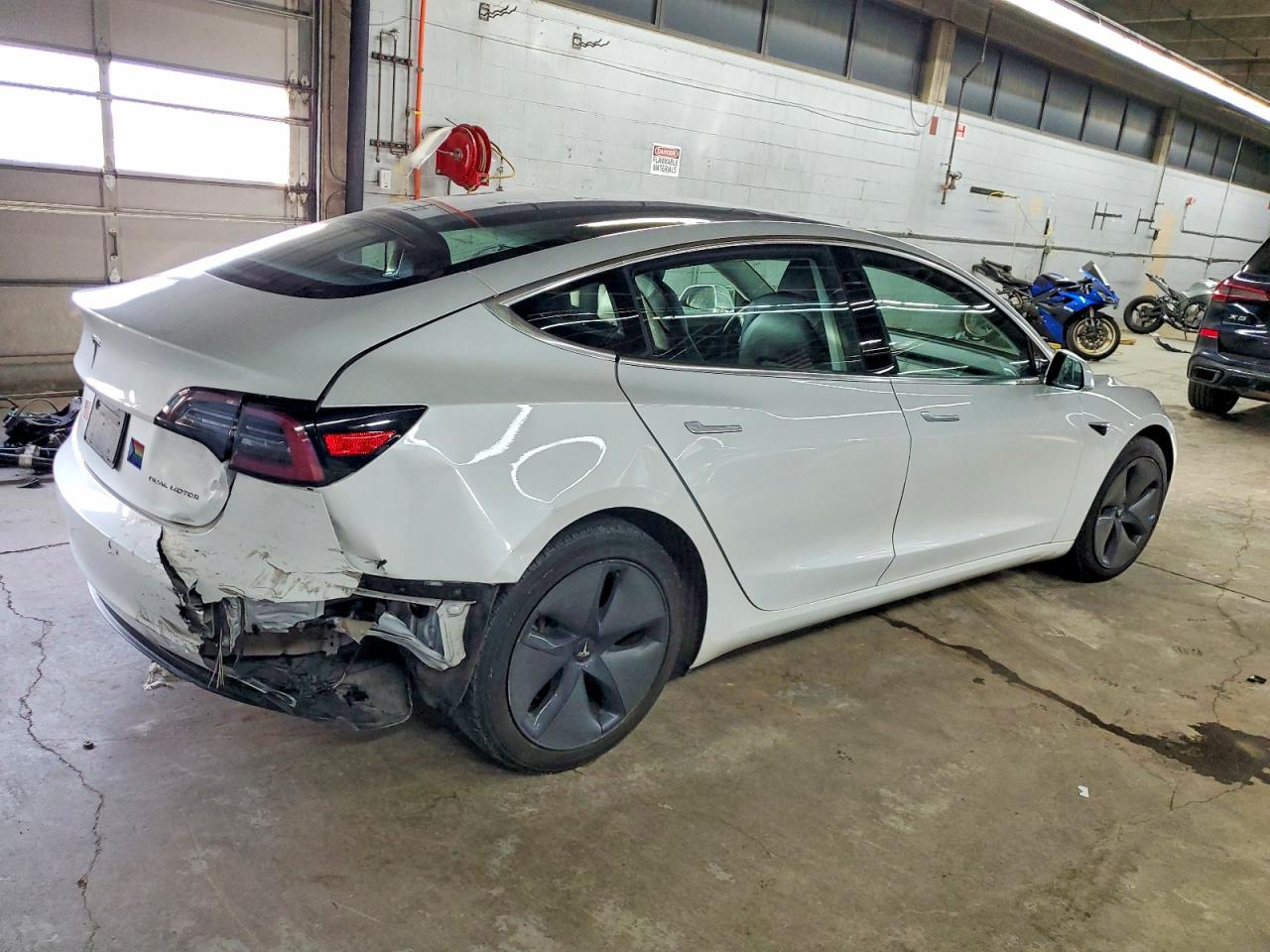 2020 TESLA MODEL 3 photo 3