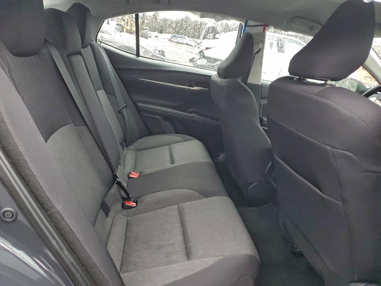 2025 TOYOTA CAMRY XSE photo 10