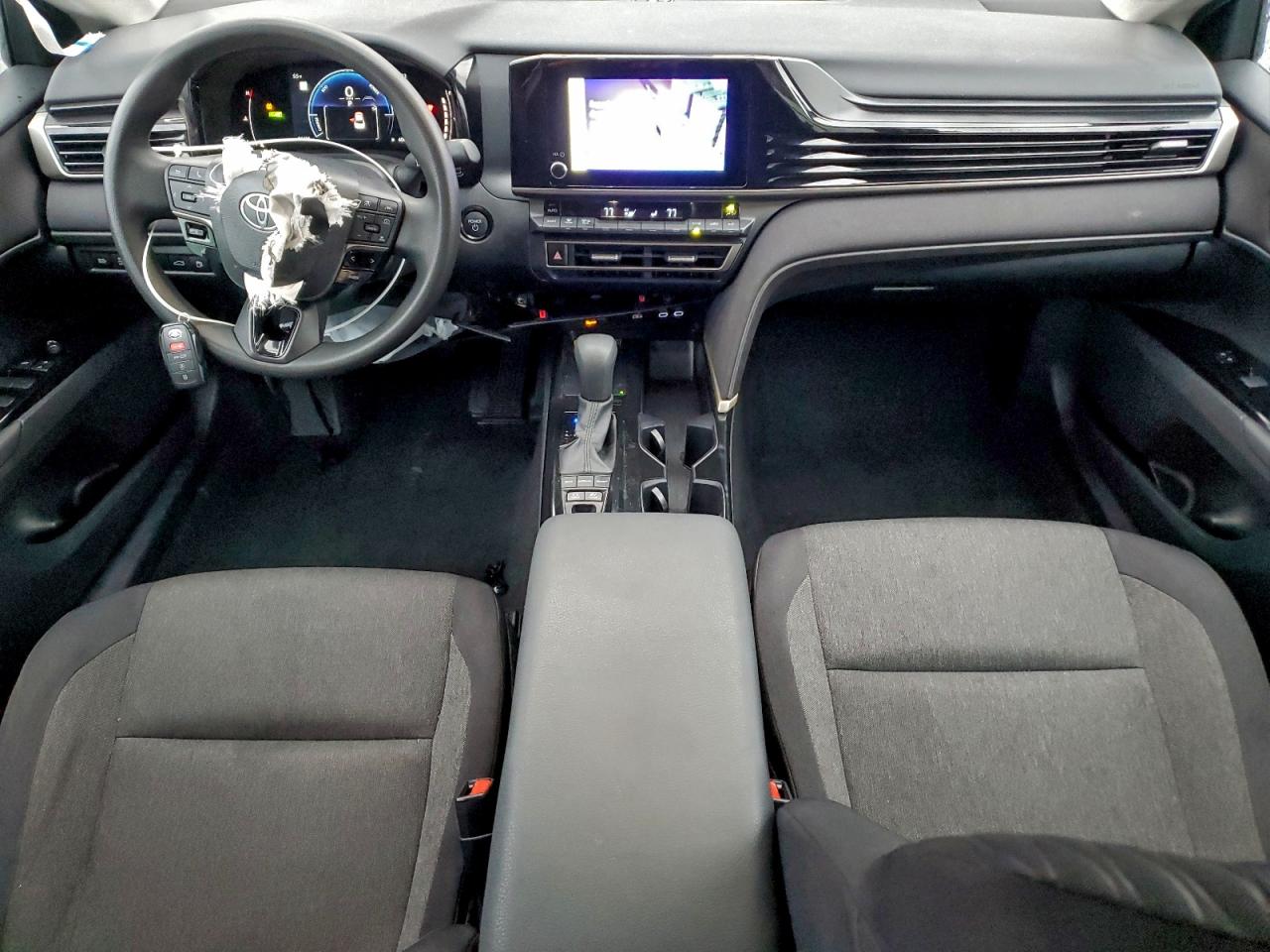 2025 TOYOTA CAMRY XSE photo 8