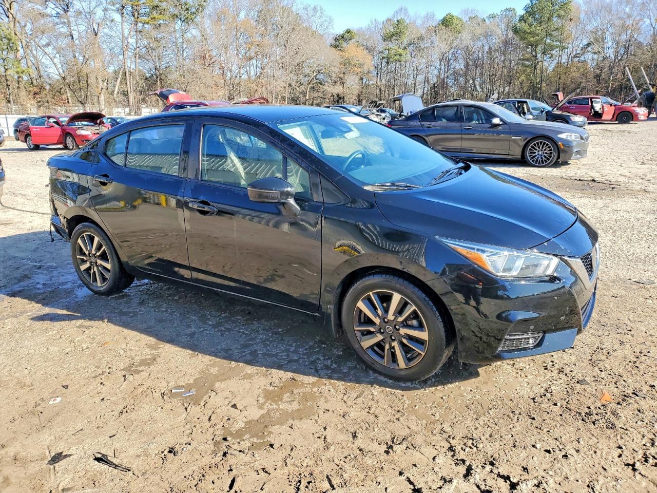 2021 NISSAN VERSA SV photo 7
