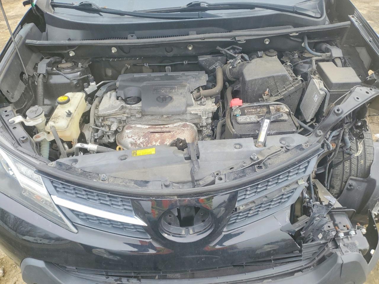2015 TOYOTA RAV4 XLE photo 11