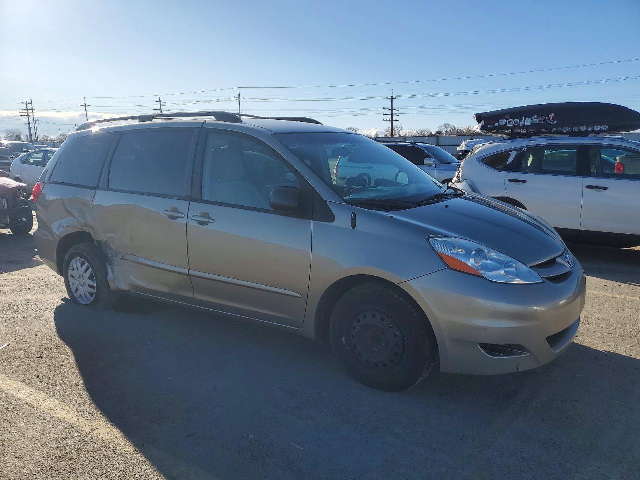 2009 TOYOTA SIENNA CE photo 7