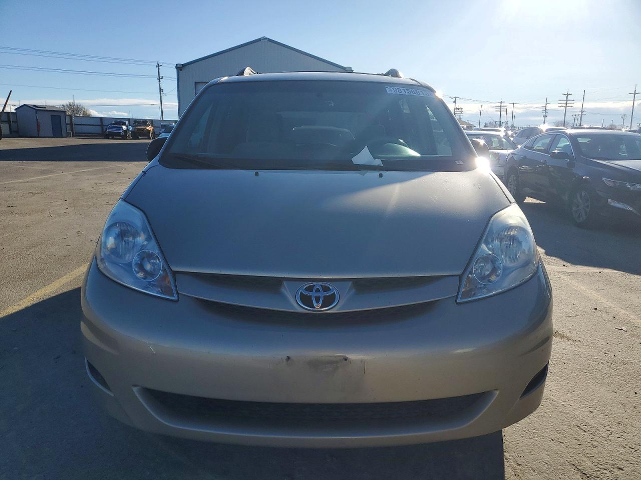 2009 TOYOTA SIENNA CE photo 9