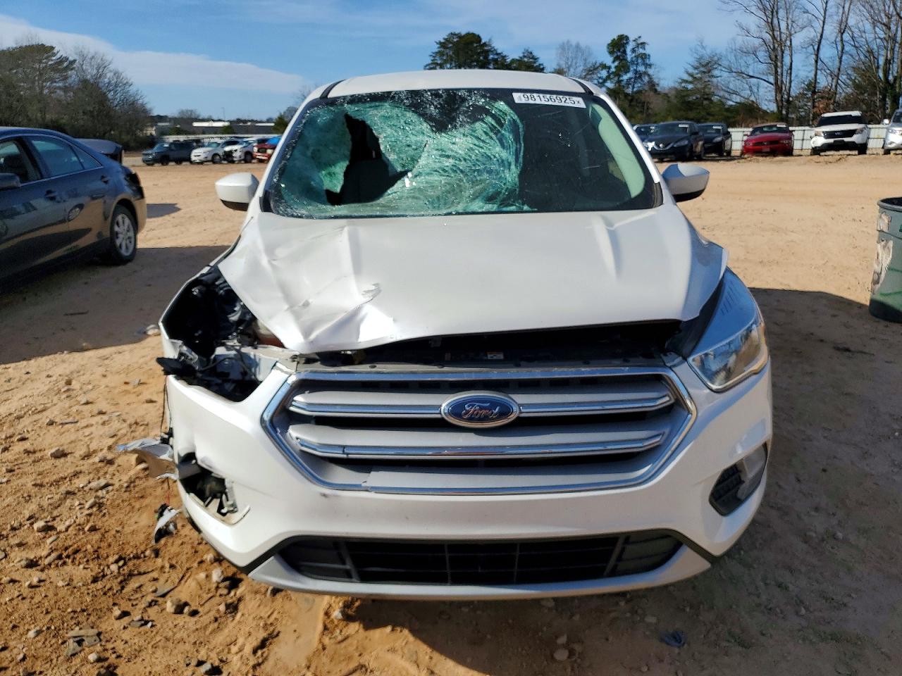 2019 FORD ESCAPE SE photo 9