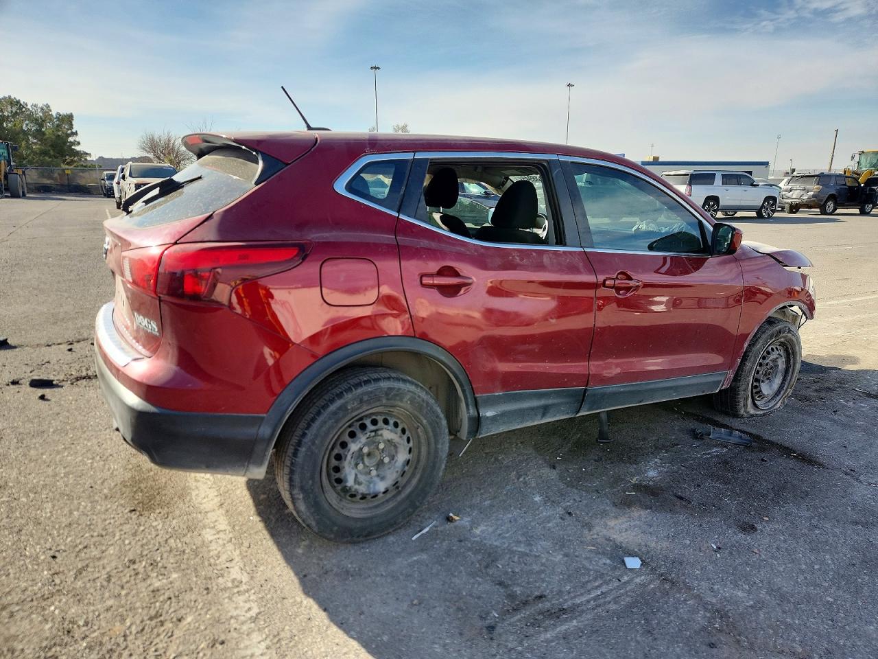 2019 NISSAN ROGUE SPORT S photo 3