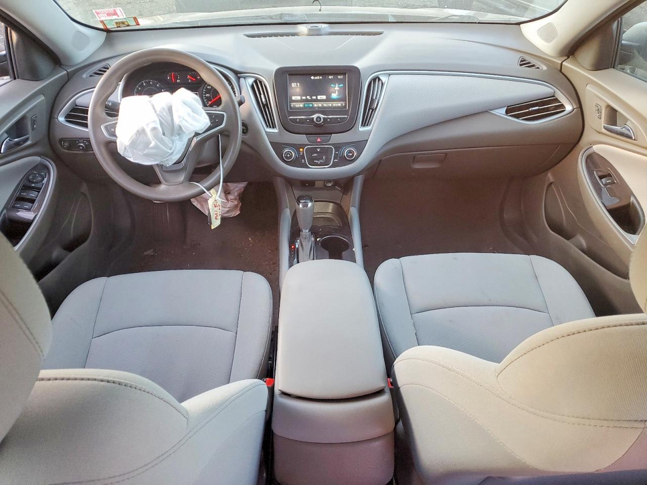 2018 CHEVROLET MALIBU LS photo 15