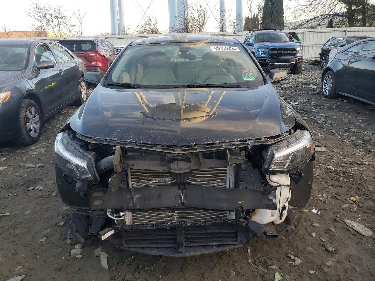 2018 CHEVROLET MALIBU LS photo 9