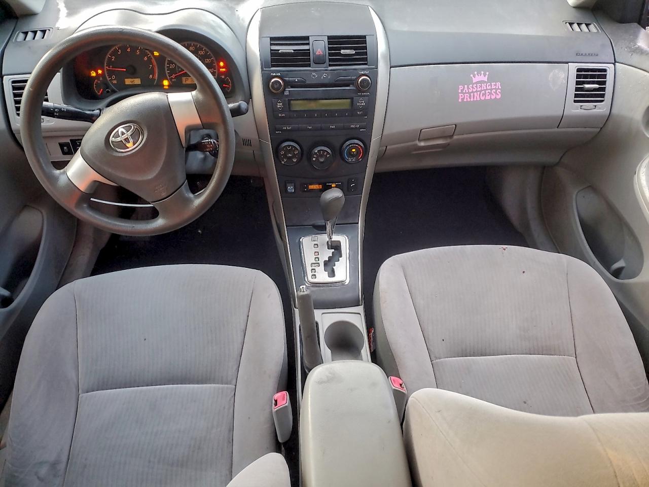 2010 TOYOTA COROLLA BASE photo 8