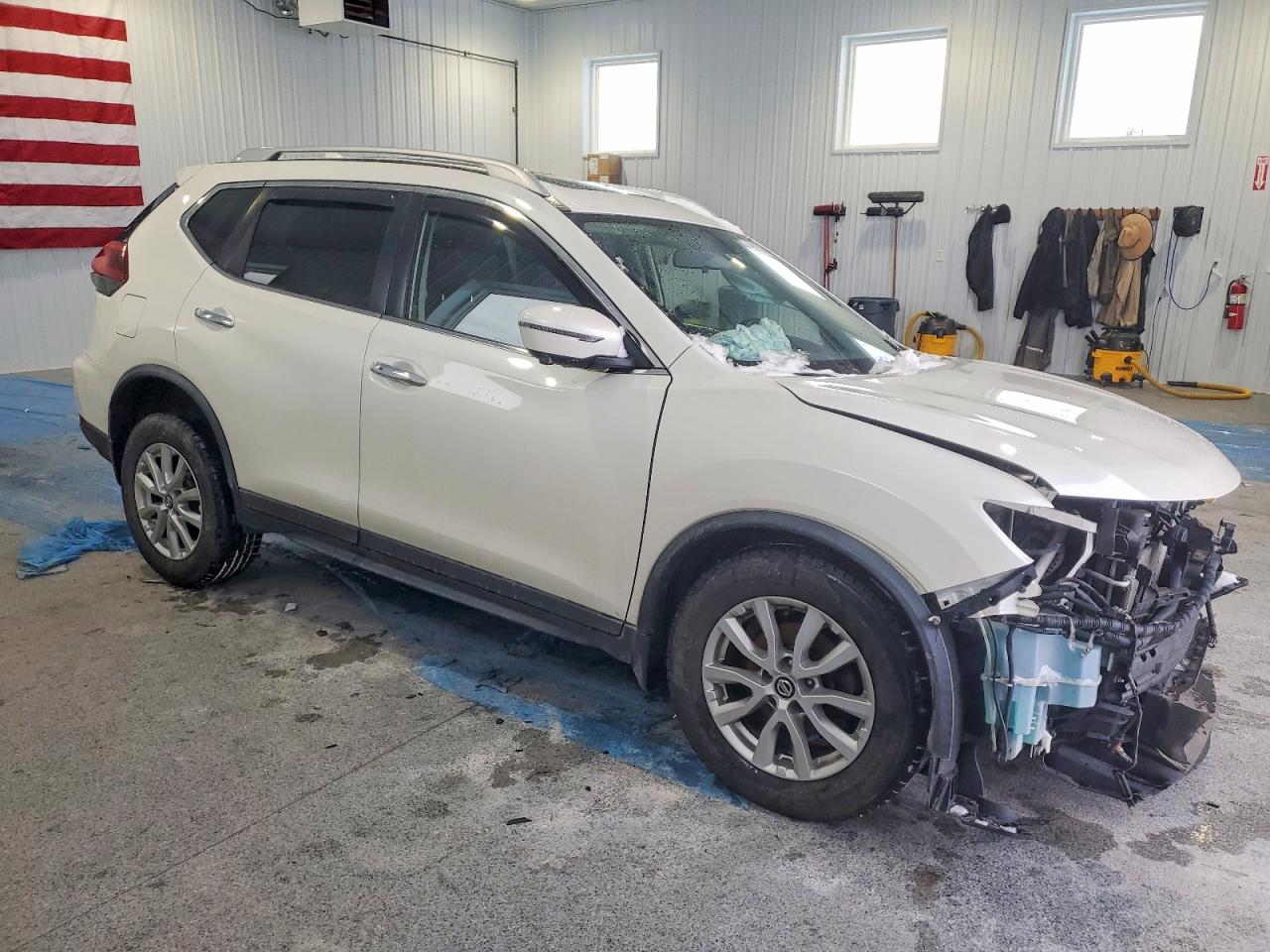 2018 NISSAN ROGUE S photo 4
