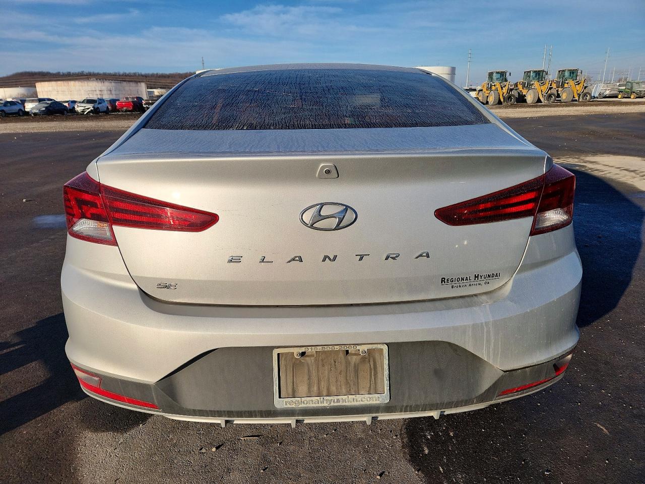 2019 HYUNDAI ELANTRA SE photo 6