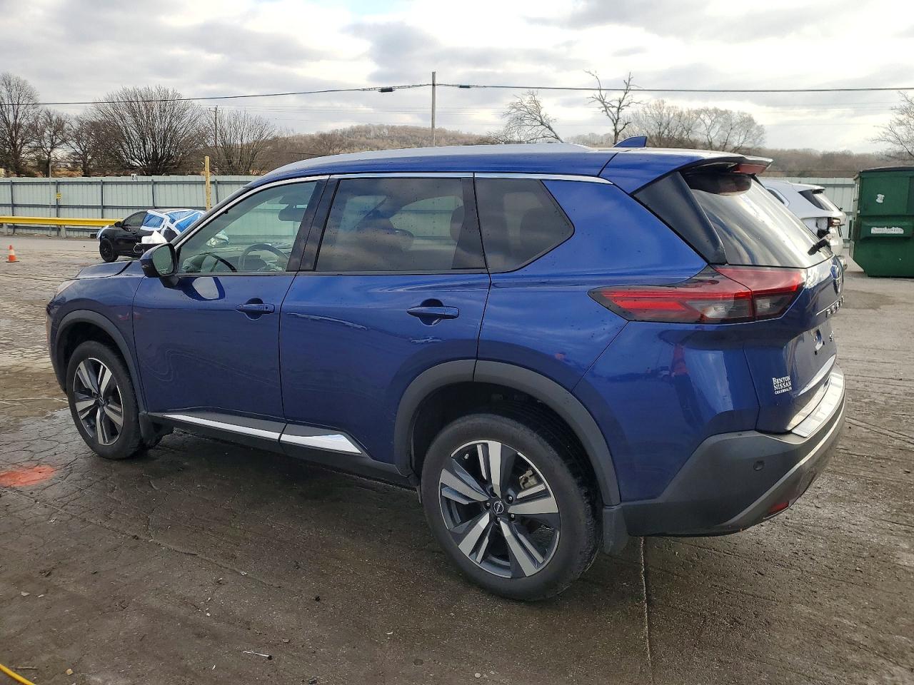 2023 NISSAN ROGUE SL photo 2