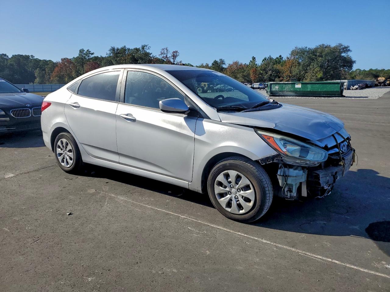 2016 HYUNDAI ACCENT SE photo 4