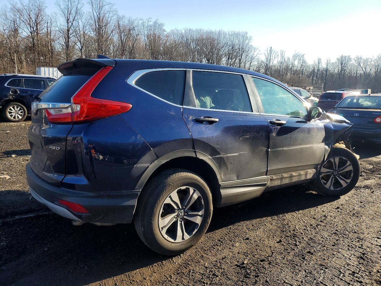 2018 HONDA CR-V LX photo 3