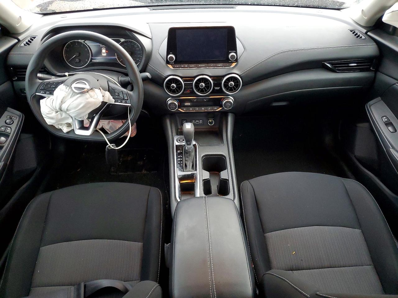 2024 NISSAN SENTRA SV photo 8