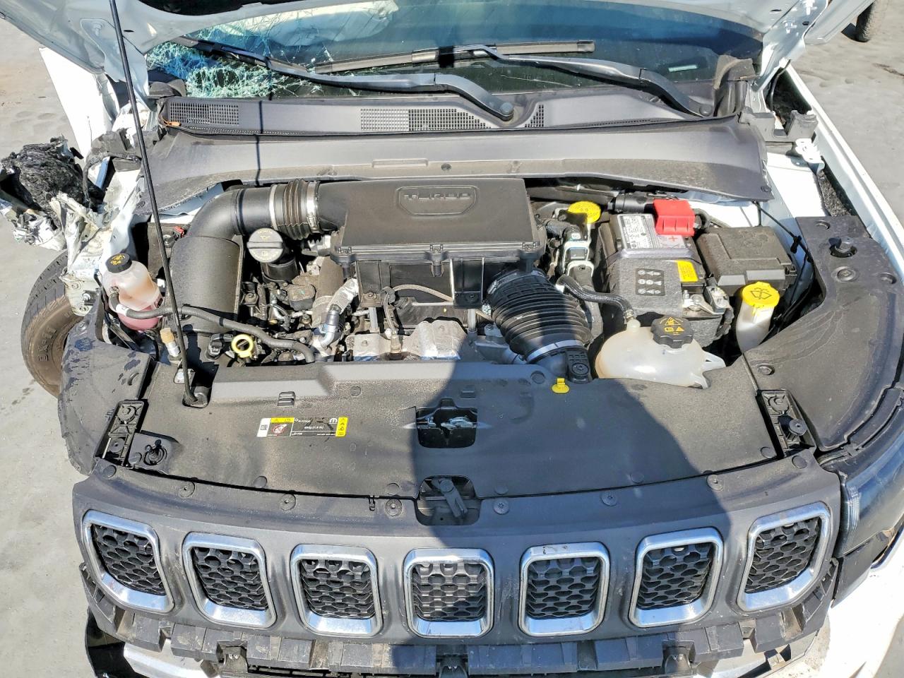 2024 JEEP COMPASS LATITUDE photo 12