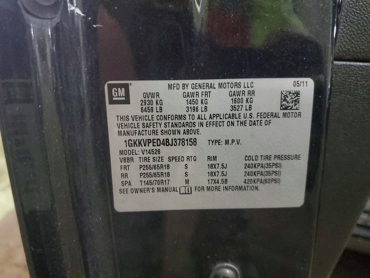 2011 GMC ACADIA SLE photo 13