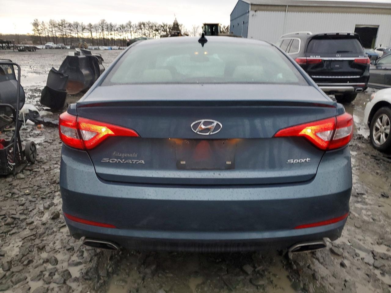 2017 HYUNDAI SONATA SPORT photo 6