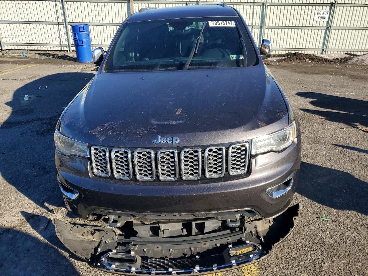 2018 JEEP GRAND CHEROKEE OVERLAND photo 5