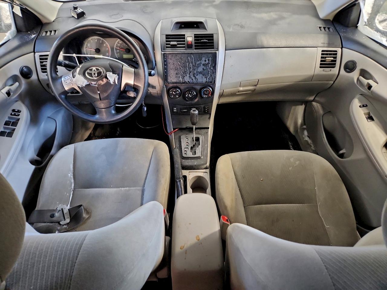 2012 TOYOTA COROLLA BASE photo 22