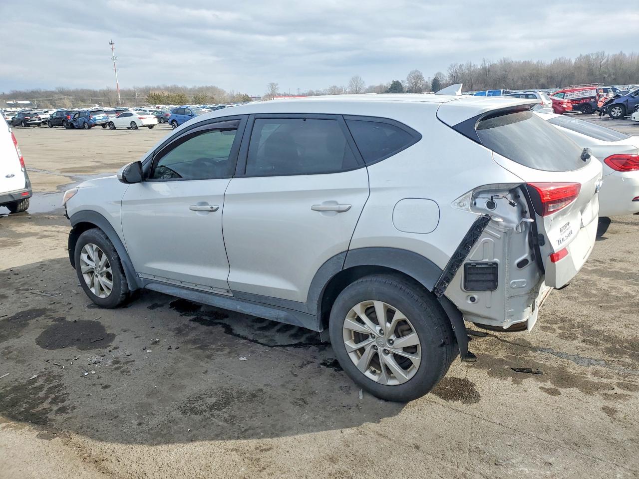 2019 HYUNDAI TUCSON SE photo 2