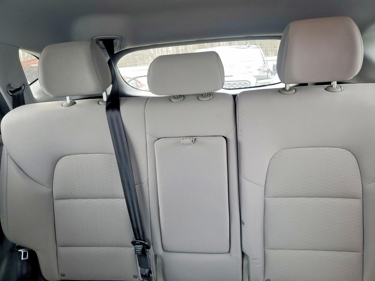2019 HYUNDAI TUCSON SE photo 10