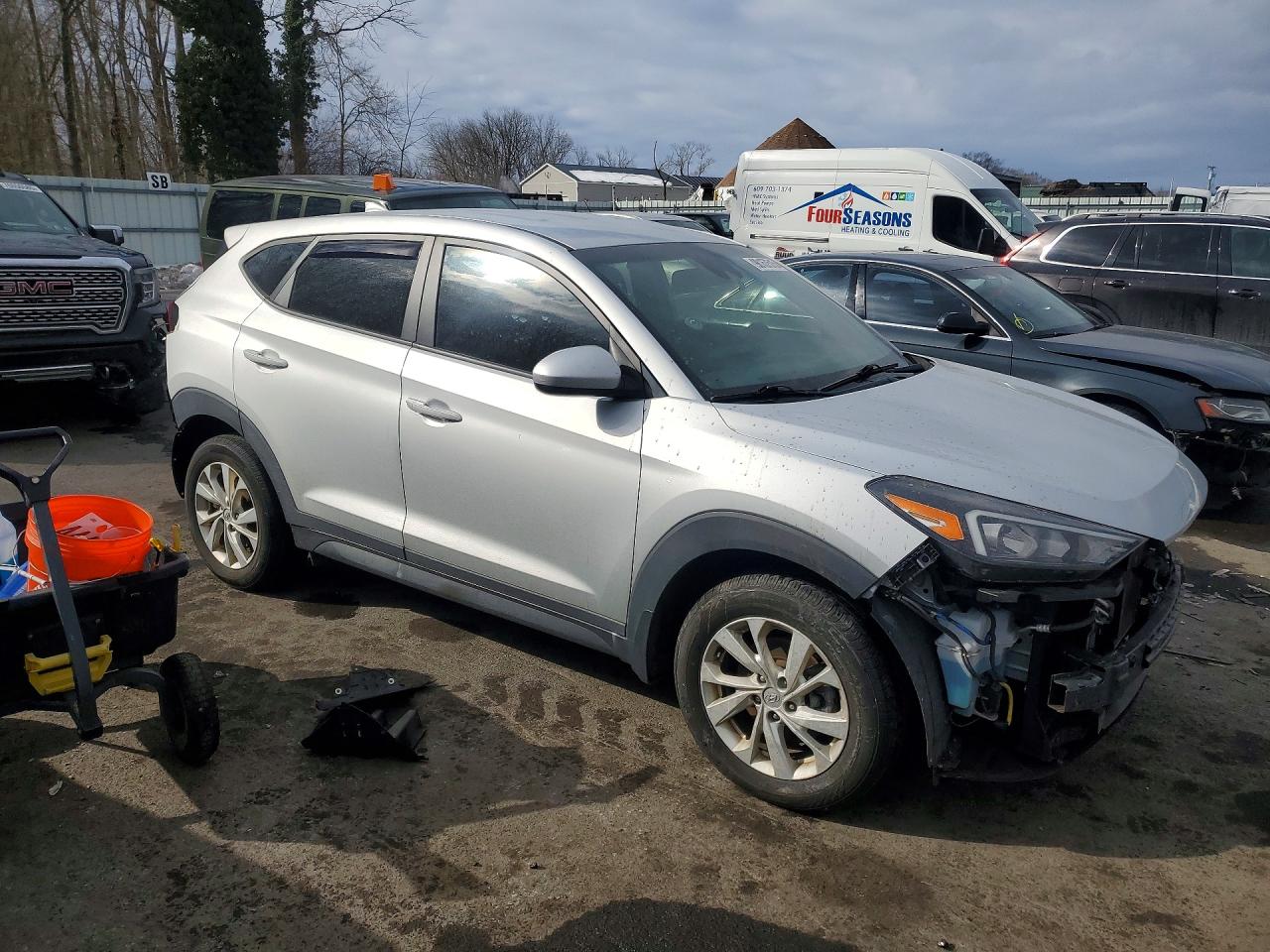 2019 HYUNDAI TUCSON SE photo 4