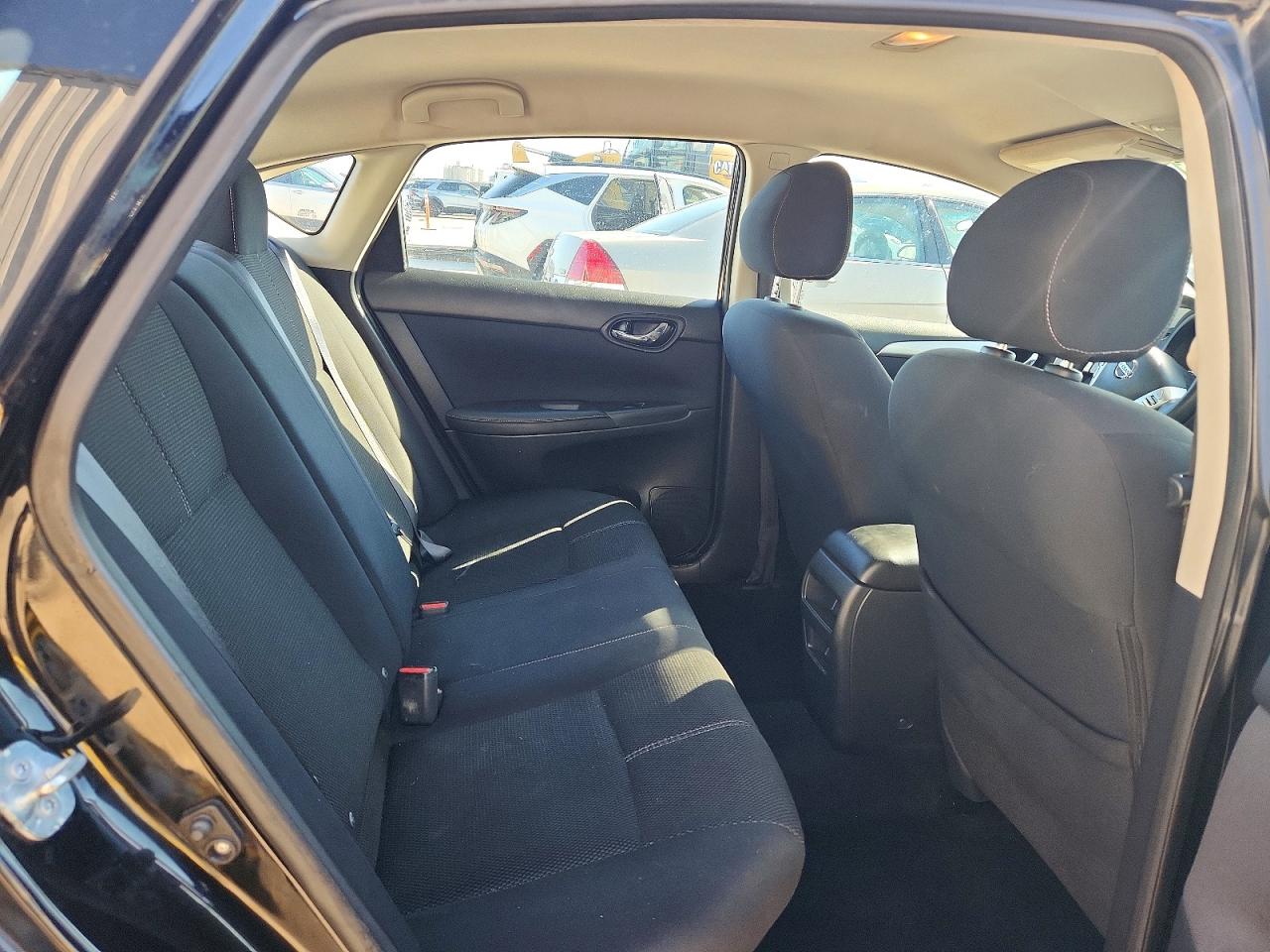 2016 NISSAN SENTRA S photo 19