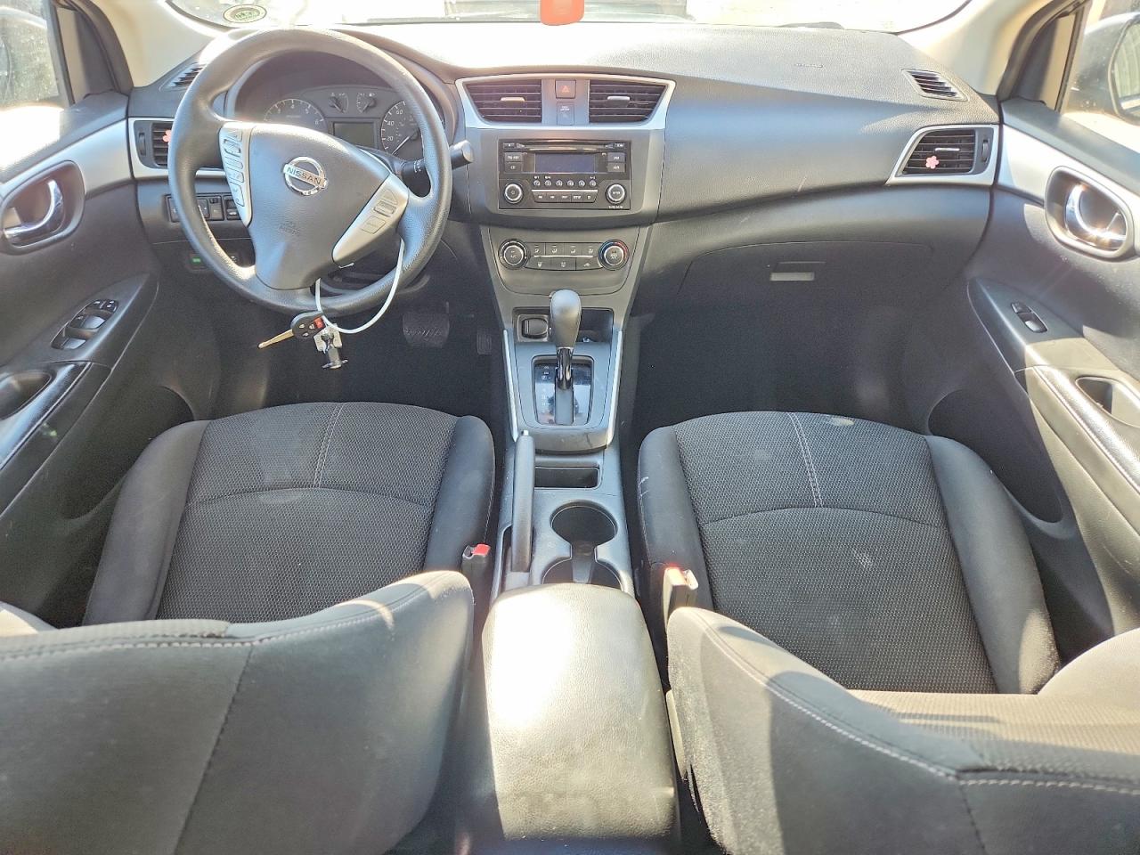 2016 NISSAN SENTRA S photo 15