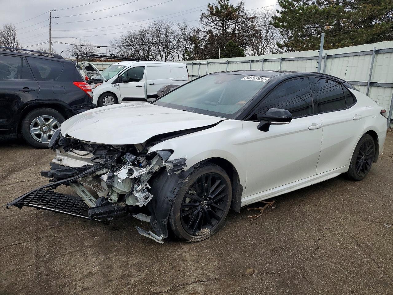 2022 TOYOTA CAMRY