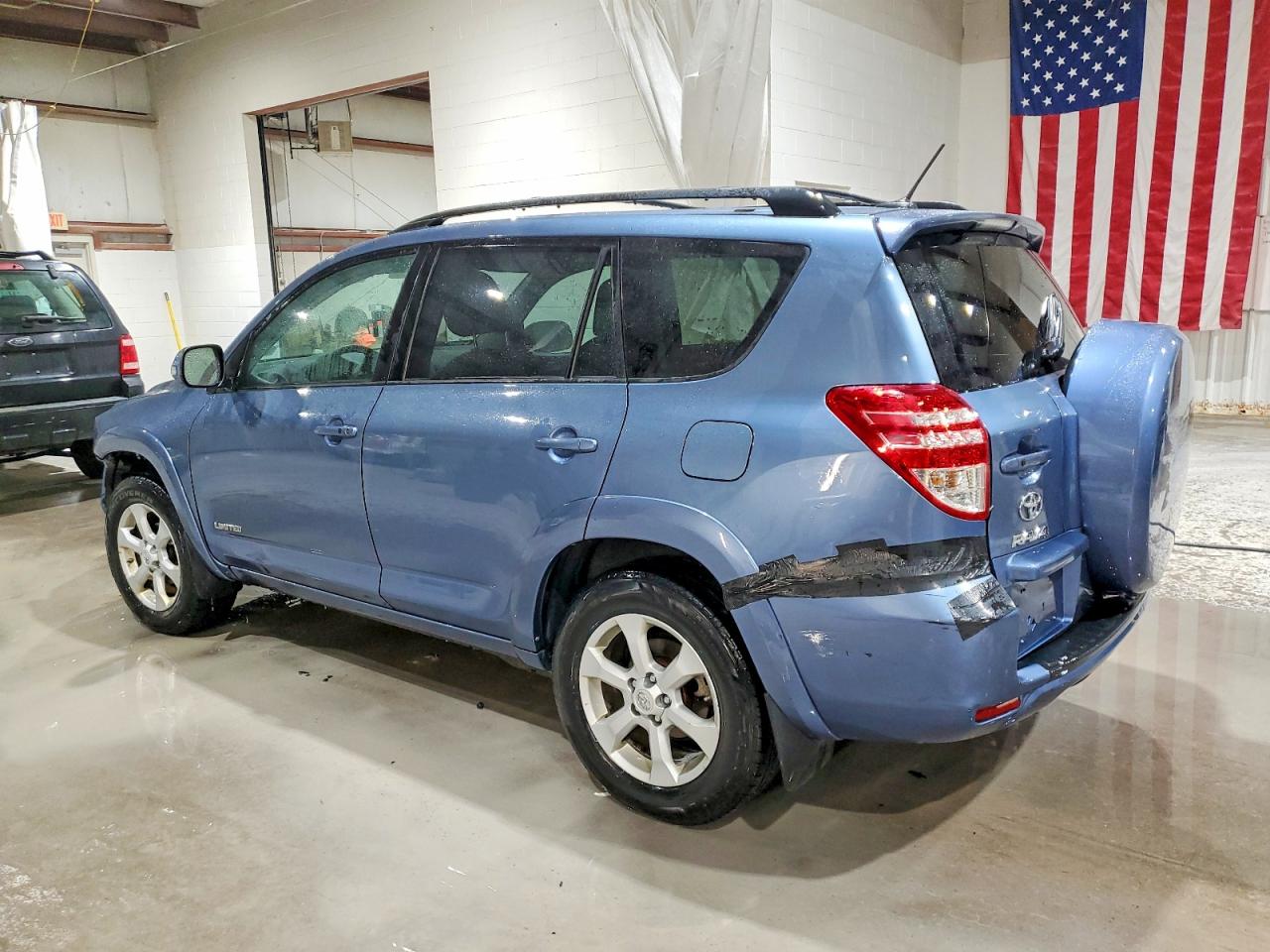 2011 TOYOTA RAV4 LIMITED photo 3