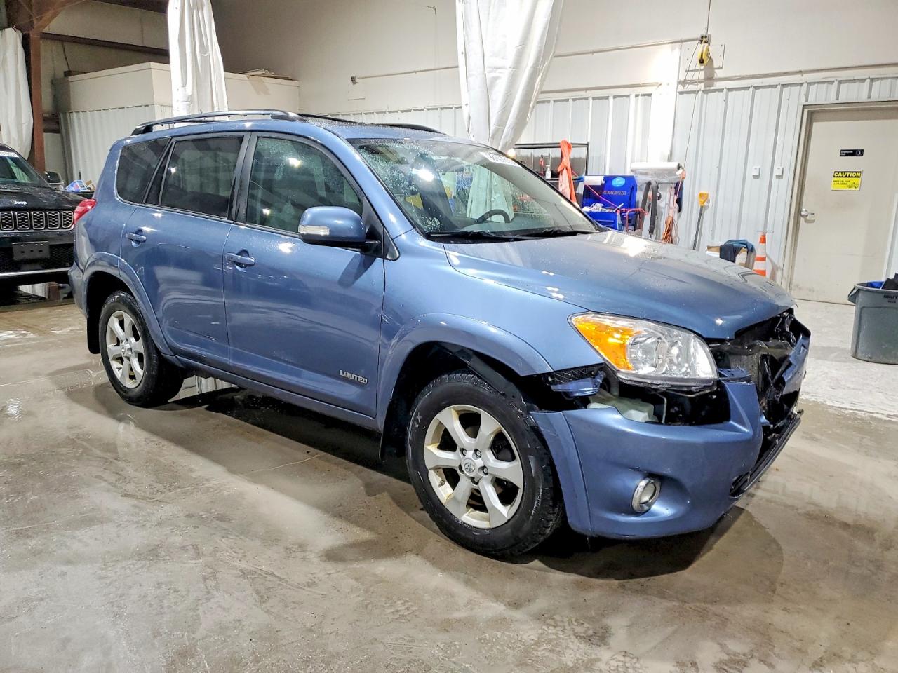 2011 TOYOTA RAV4 LIMITED photo 7