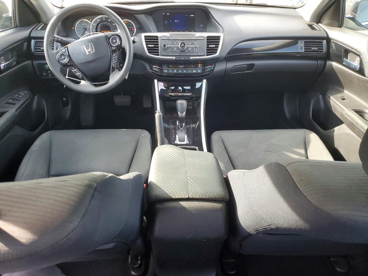 2016 HONDA ACCORD LX photo 8
