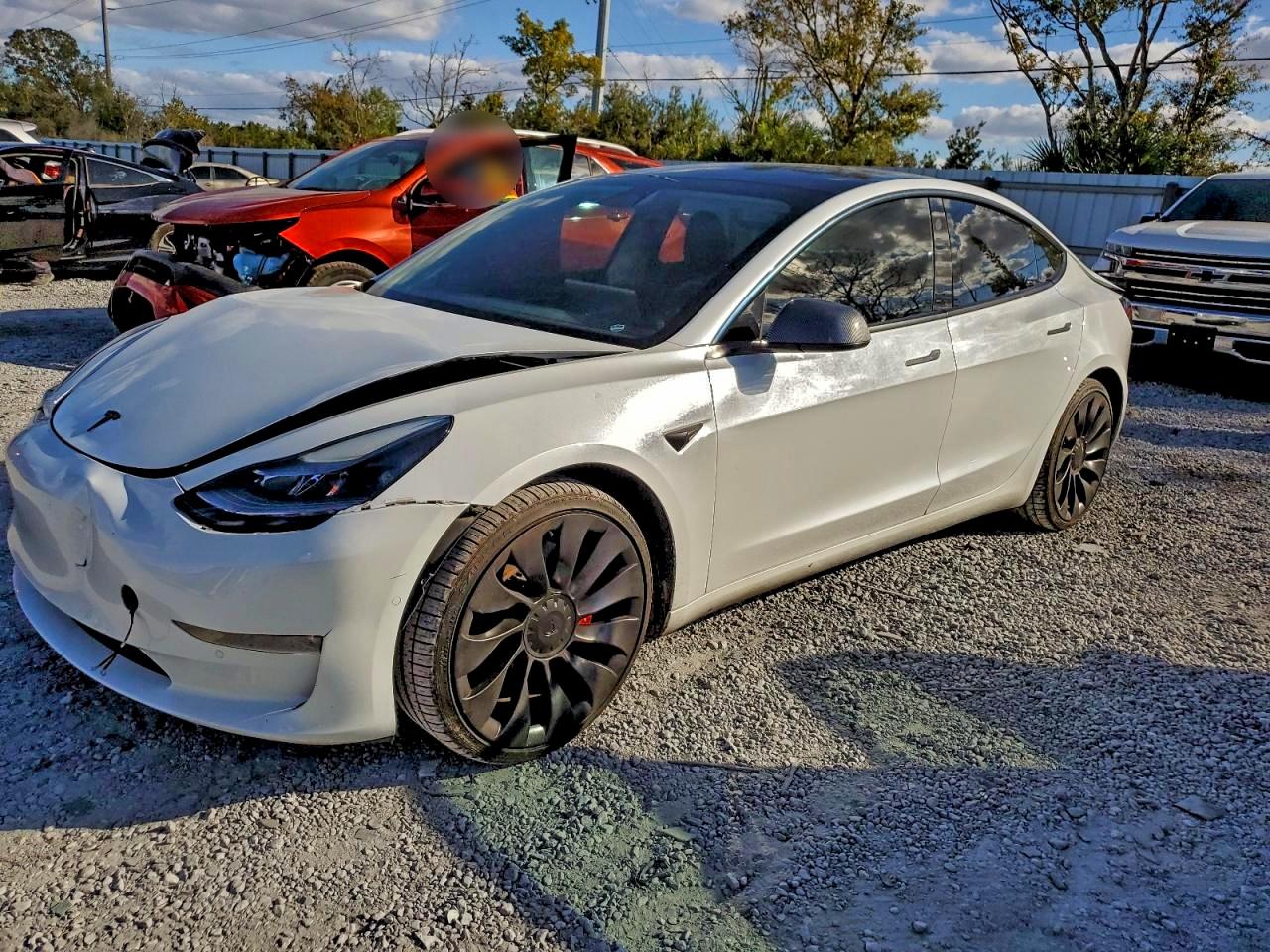 2021 TESLA MODEL 3