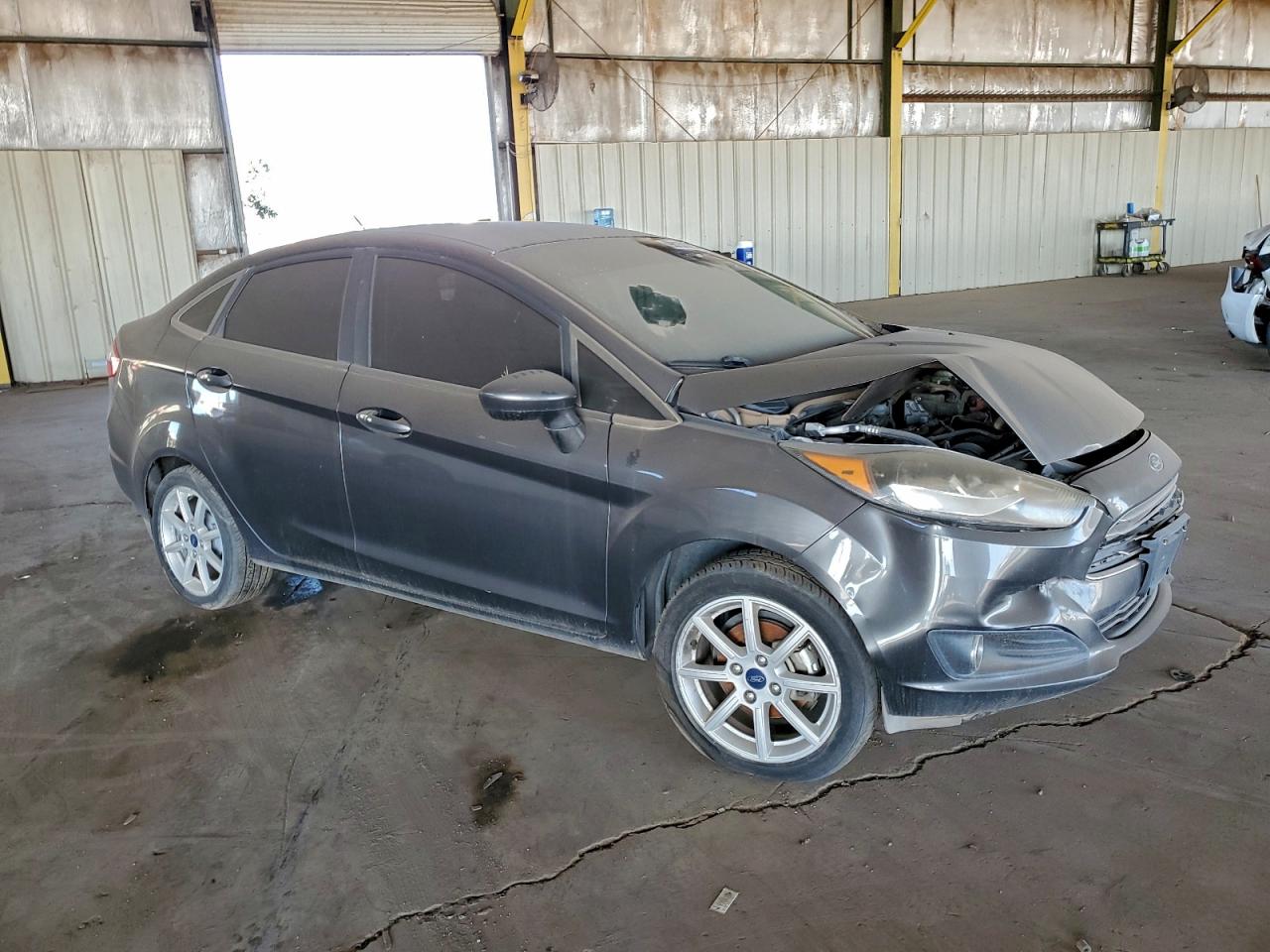 2019 FORD FIESTA SE photo 4