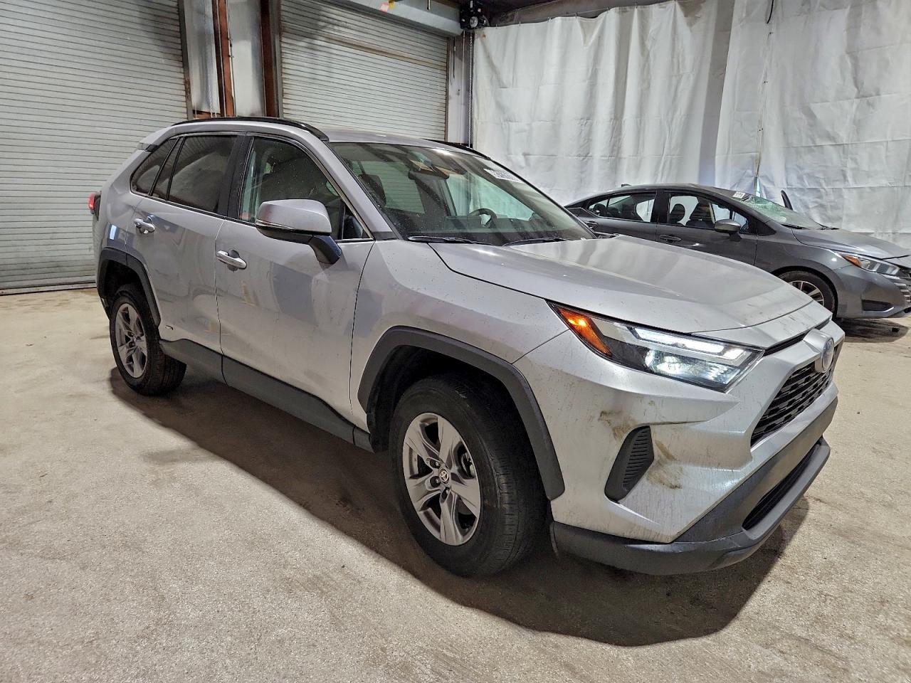 2024 TOYOTA RAV4 LE photo 4