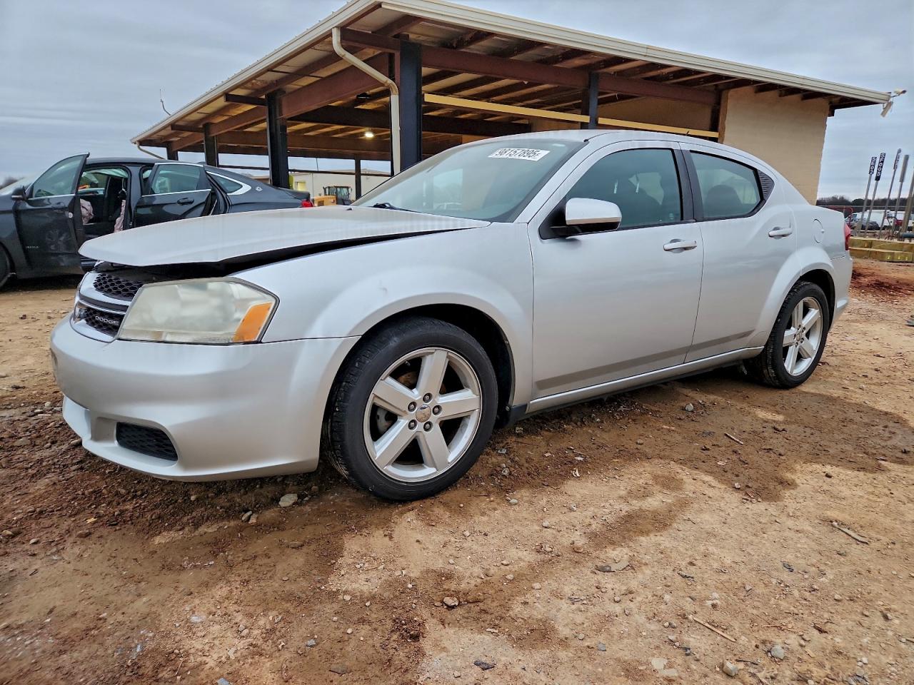 2011 DODGE AVENGER