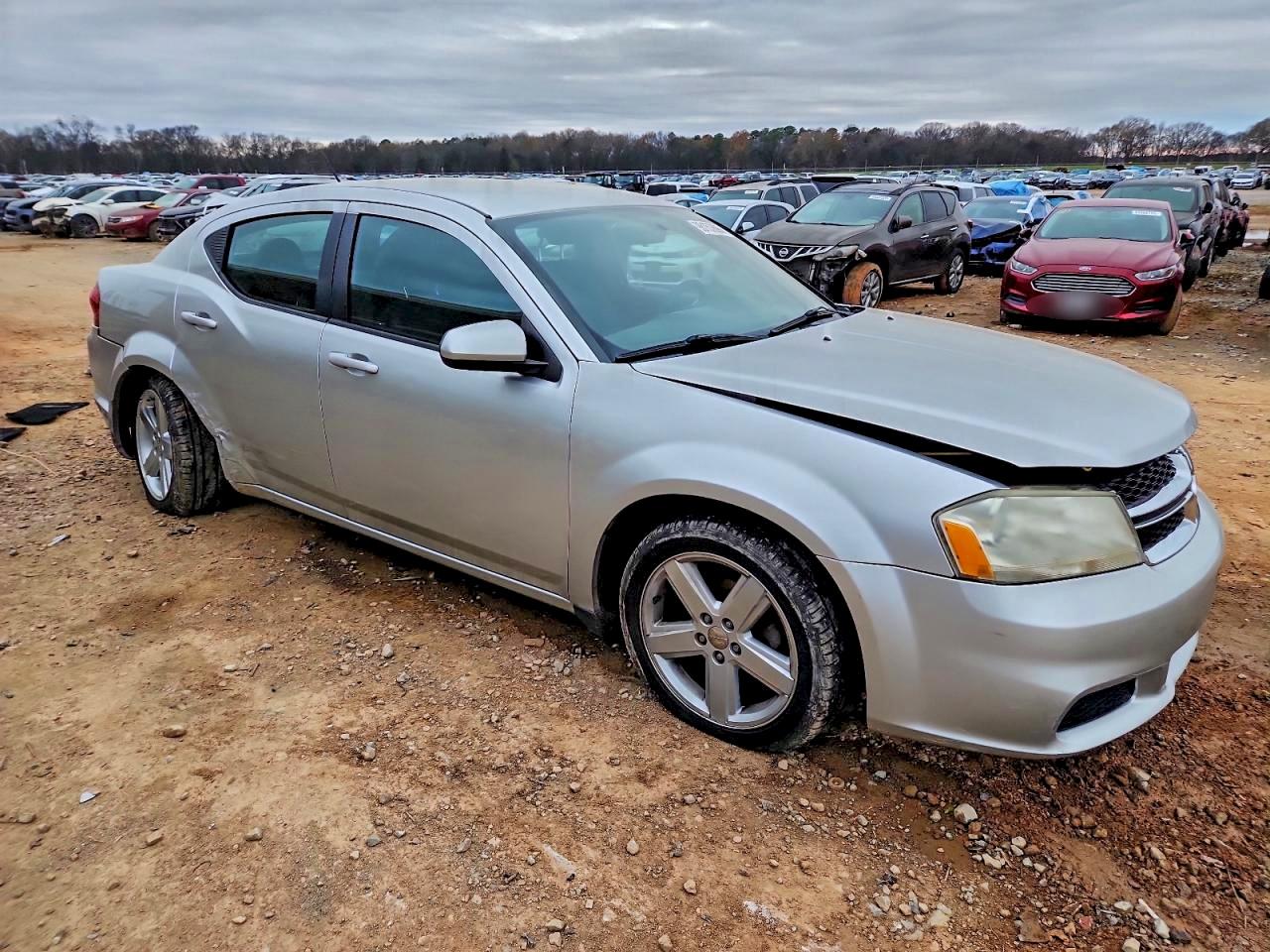 2011 DODGE AVENGER MAINSTREET photo 4