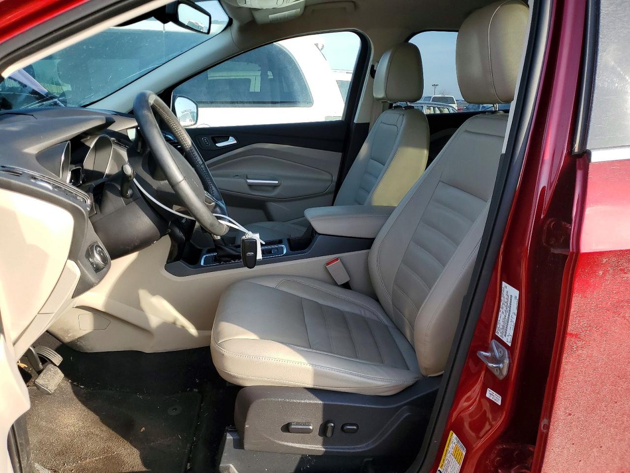2017 FORD ESCAPE TITANIUM photo 7