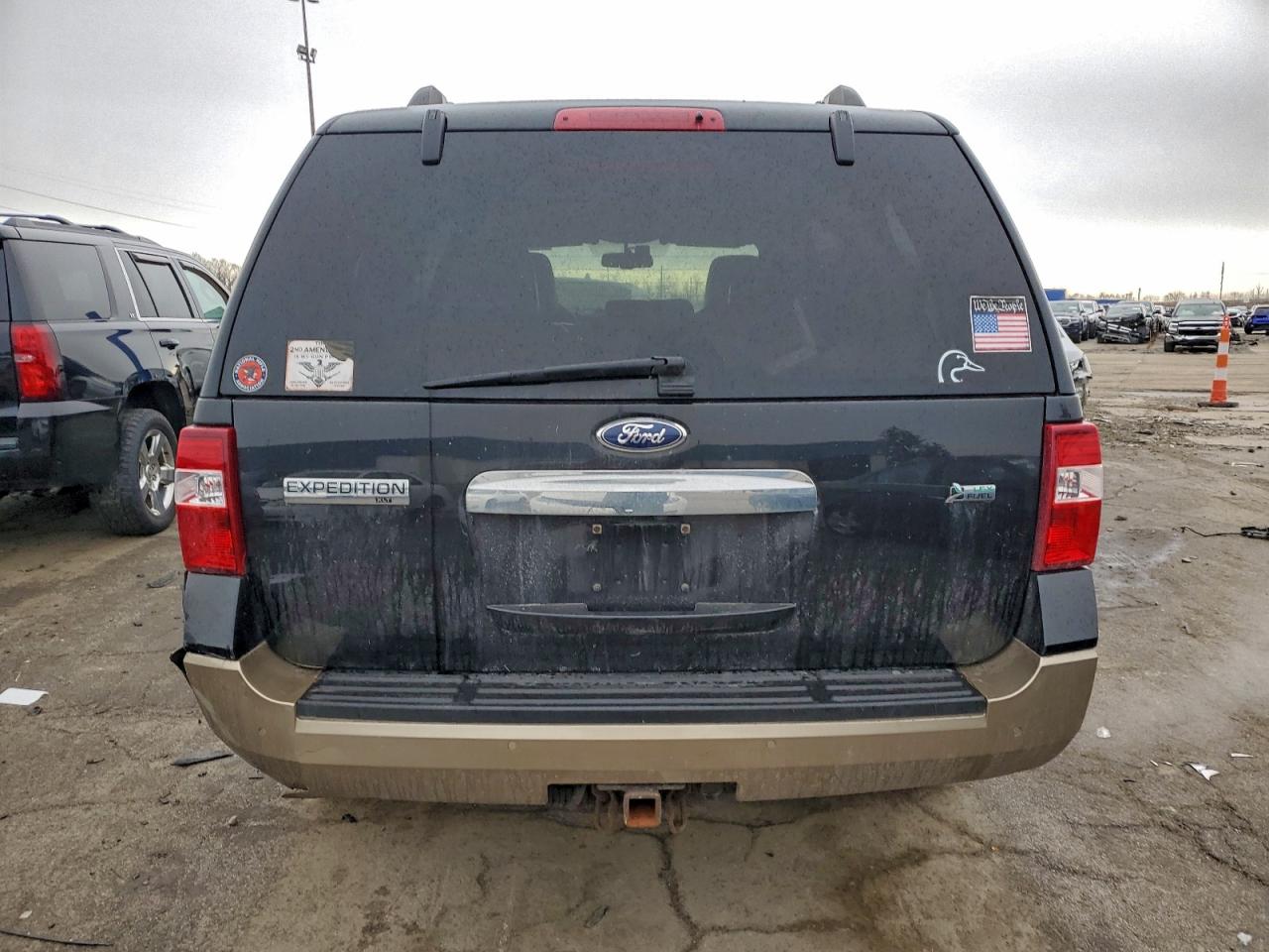 2013 FORD EXPEDITION XLT photo 6