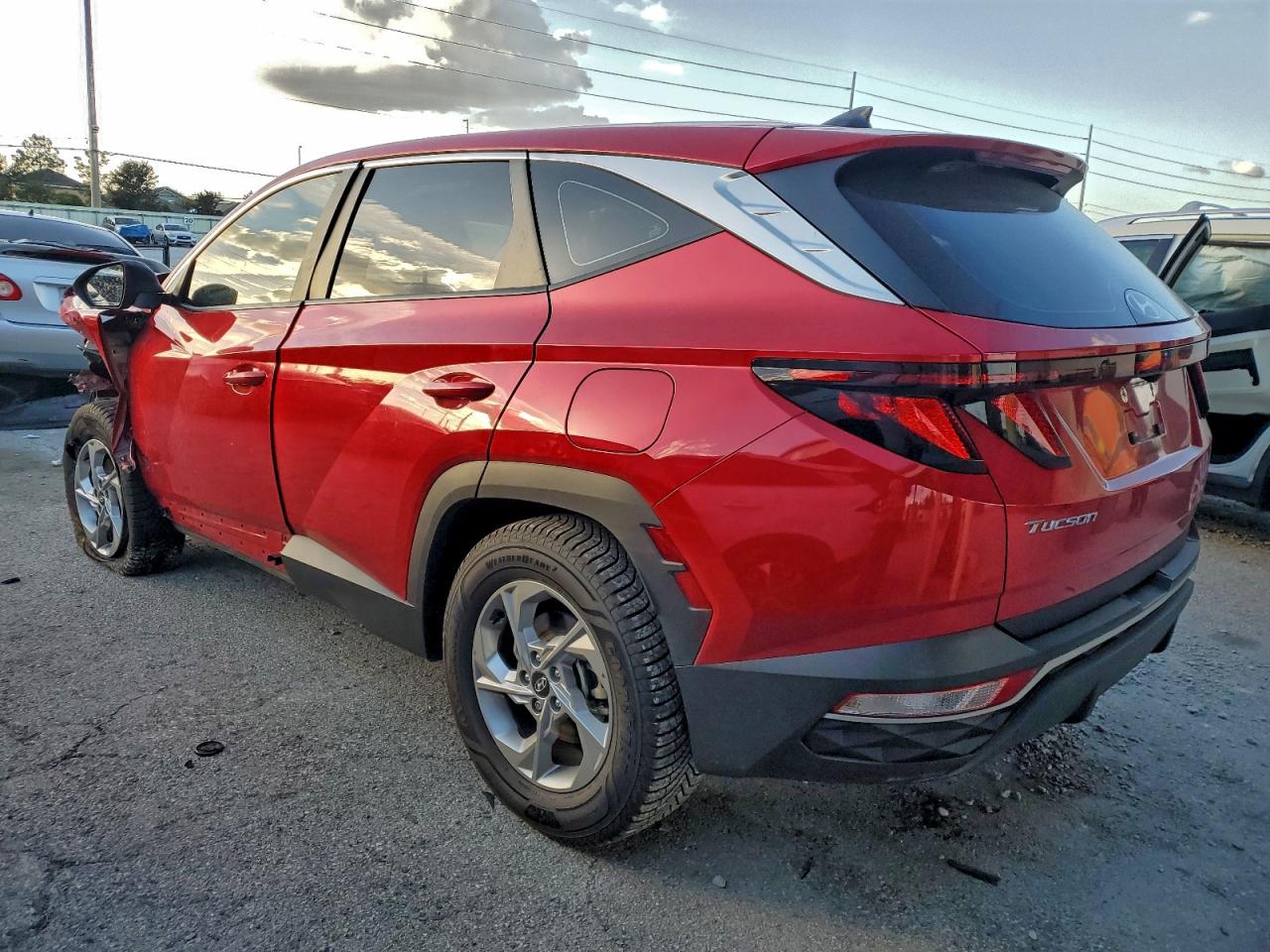 2023 HYUNDAI TUCSON SE photo 2
