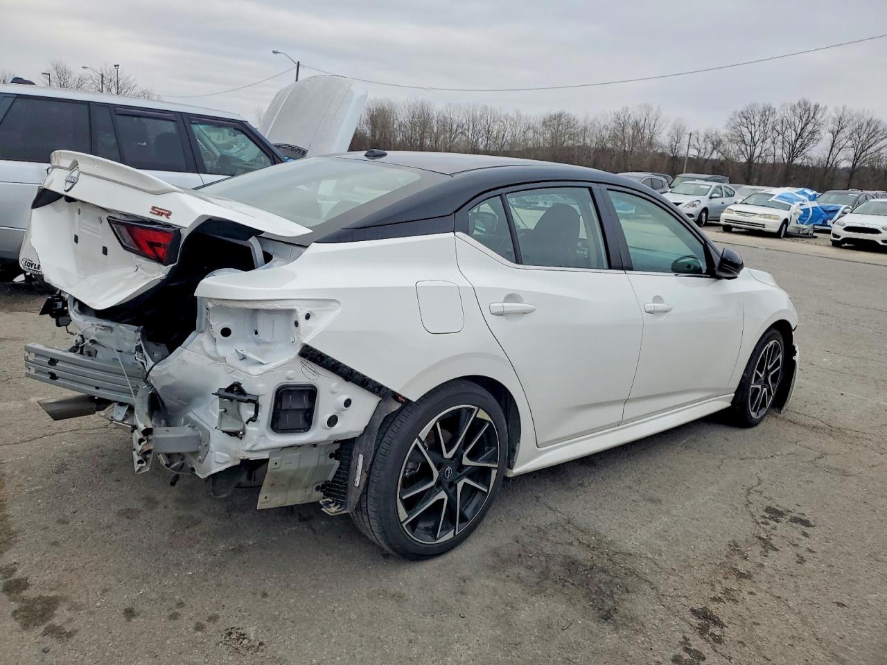 2024 NISSAN SENTRA SR photo 3