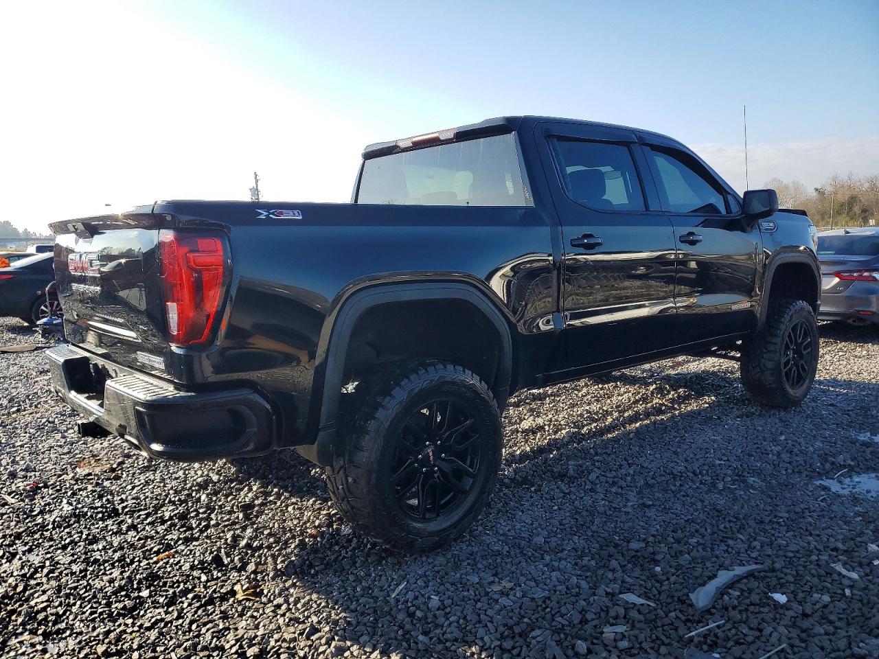 2019 GMC SIERRA K1500 ELEVATION photo 3