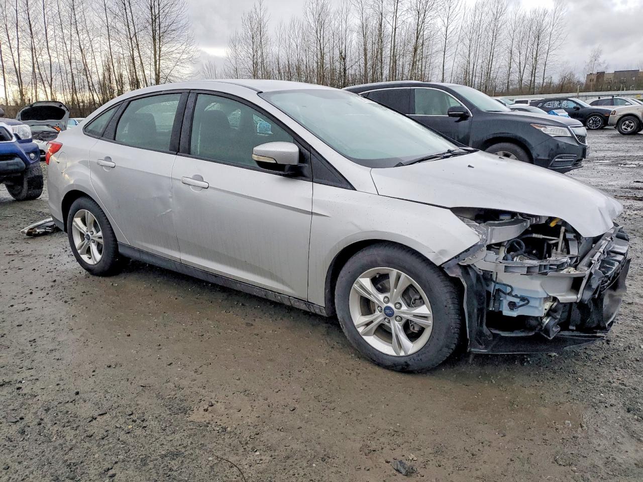 2013 FORD FOCUS SE photo 4
