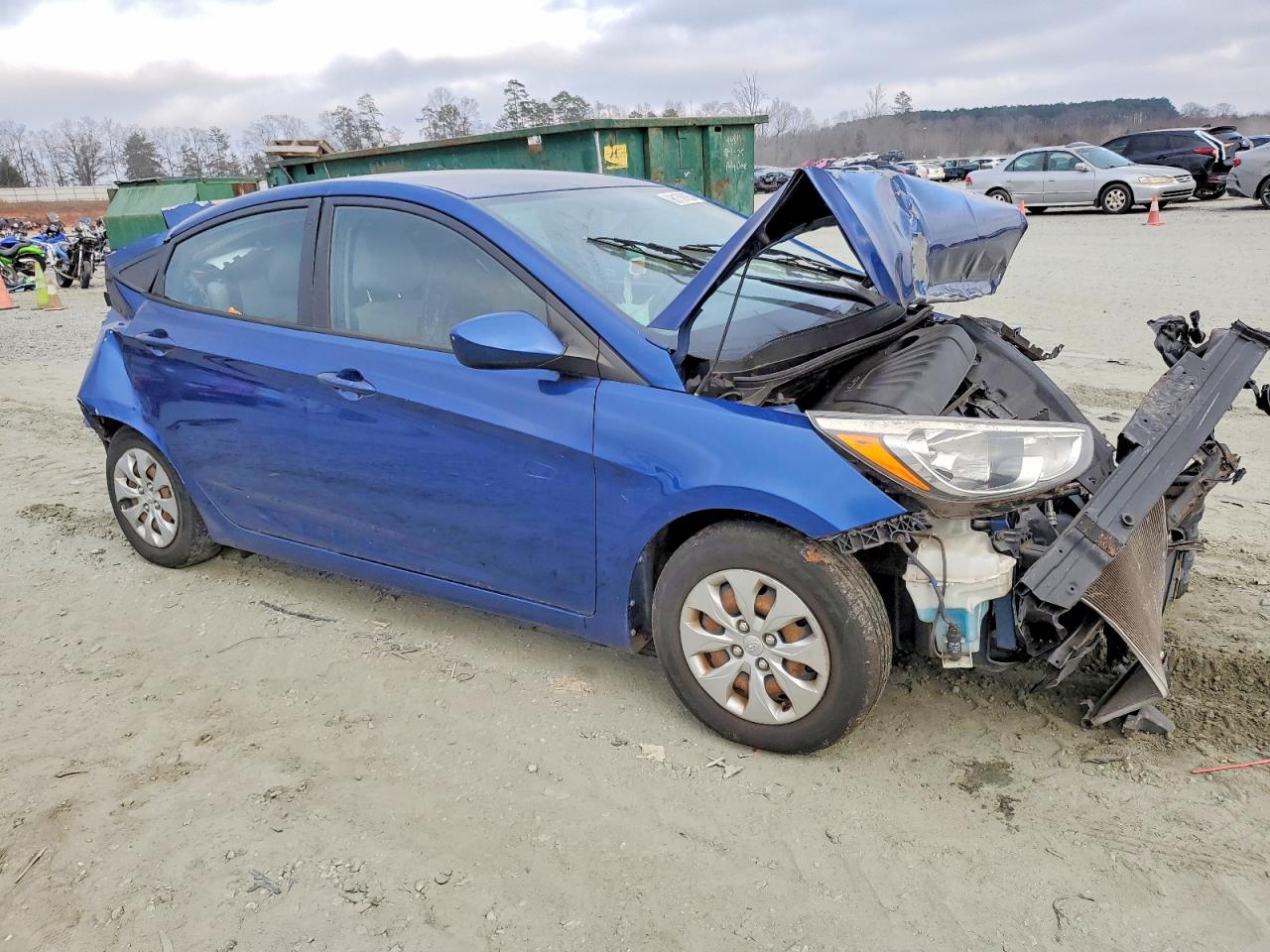 2015 HYUNDAI ACCENT GLS photo 4