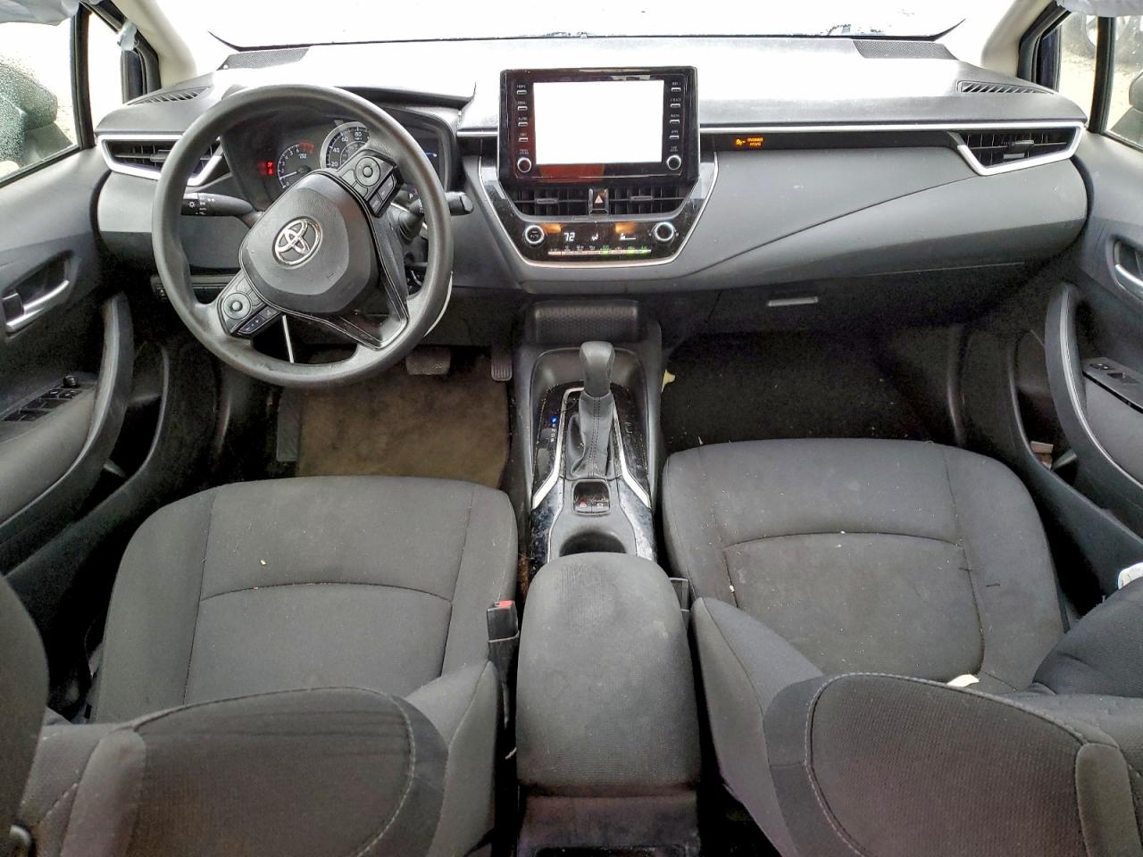 2020 TOYOTA COROLLA LE photo 8