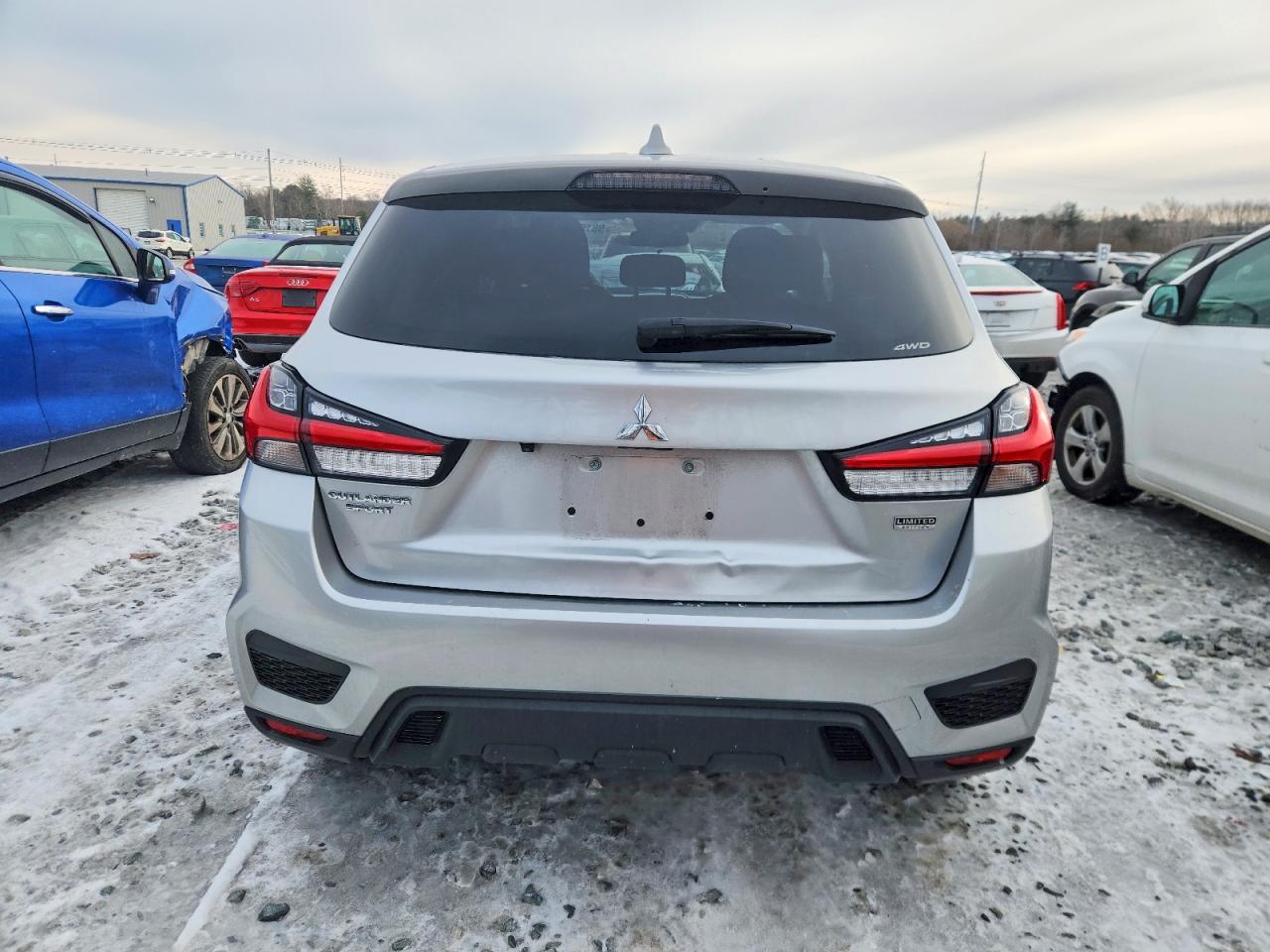 2022 MITSUBISHI OUTLANDER SPORT ES photo 6